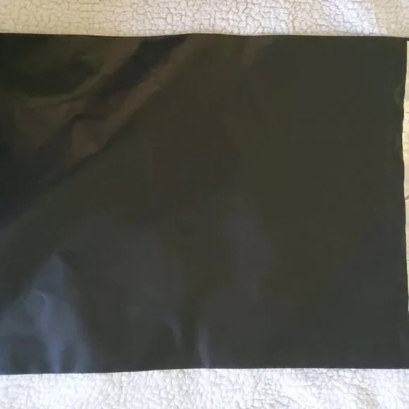 50 New 14 x 19" POLY MAILERS Black Solid XL Self Adhesive High Quality - Picture 4 of 5
